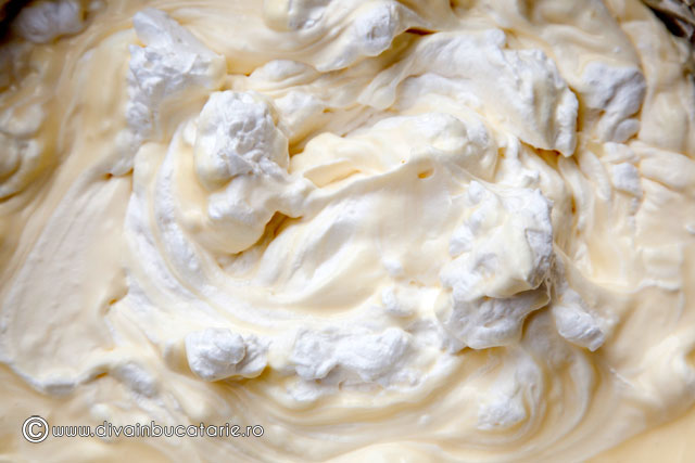 TIRAMISU bucatarie  tiramisu in CU  zmeura ZMEURA Diva